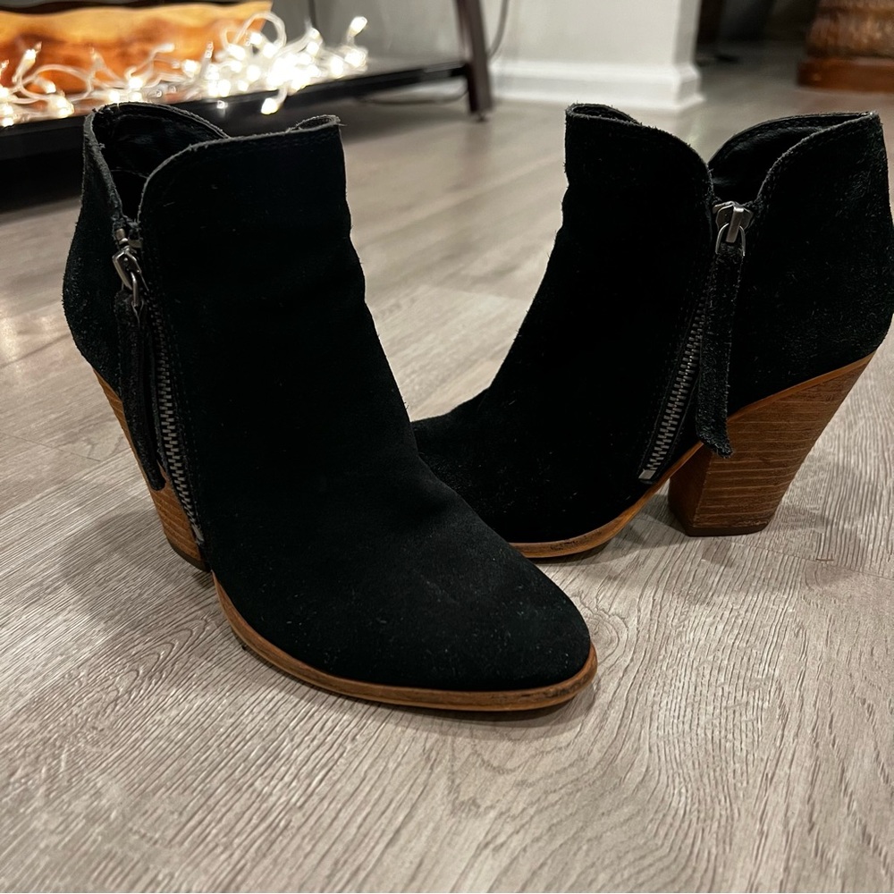 Dolce Vita Black Block Heel Ankle Bootie